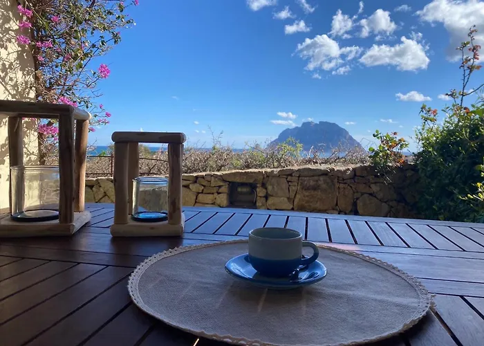 Con Vista * Porto San Paolo (Sardinia)